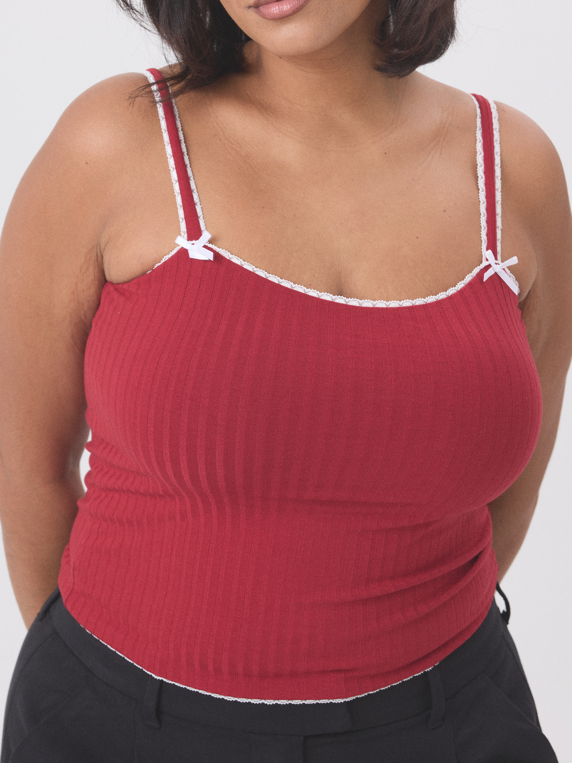 Lace Trim Tank – Klassy Network