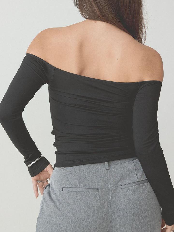 Solid Off The Shoulder Braless Long Sleeve