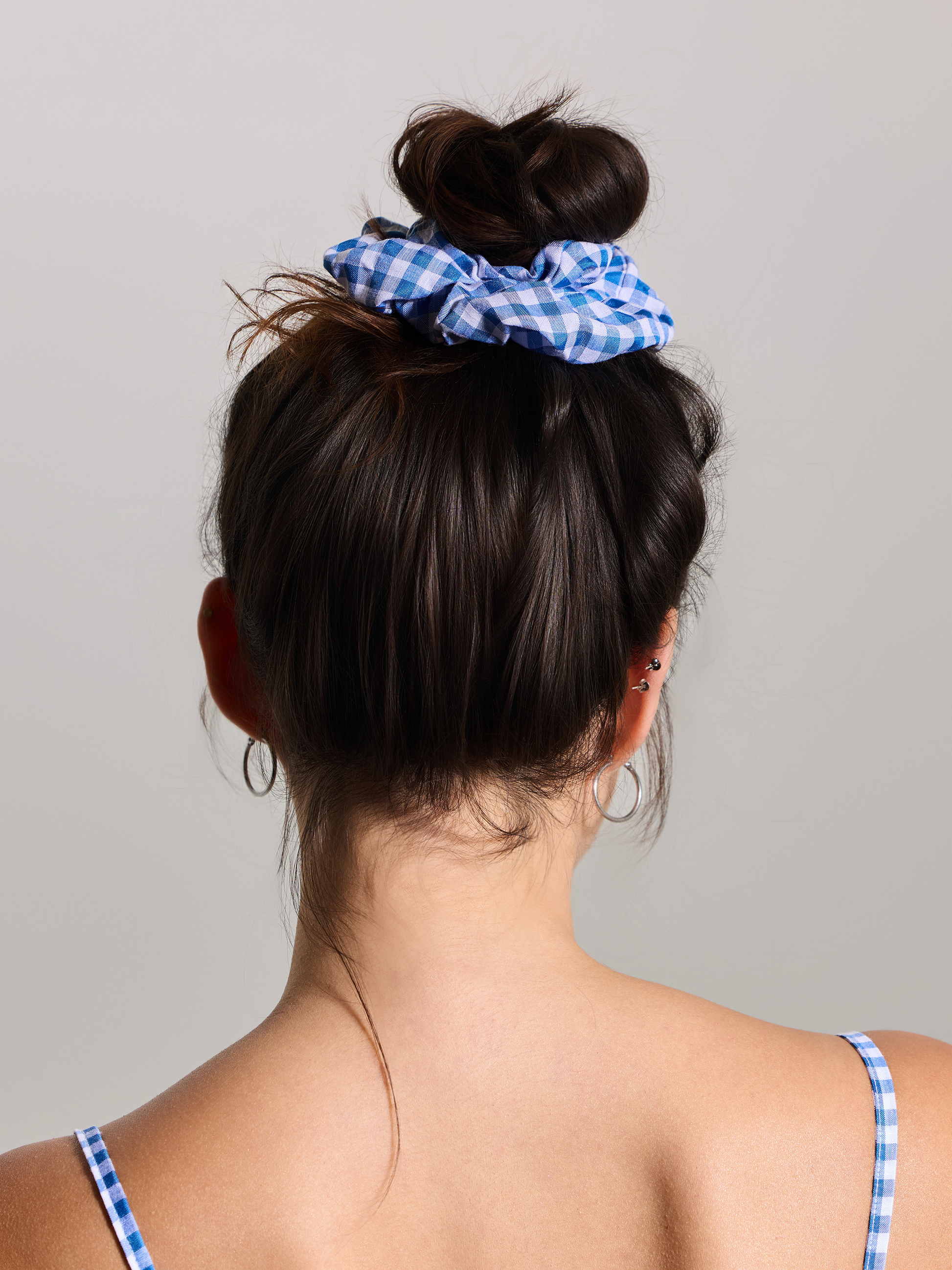 --Blue and White Gingham