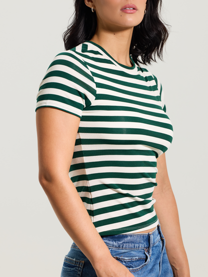 --Emerald & Cream