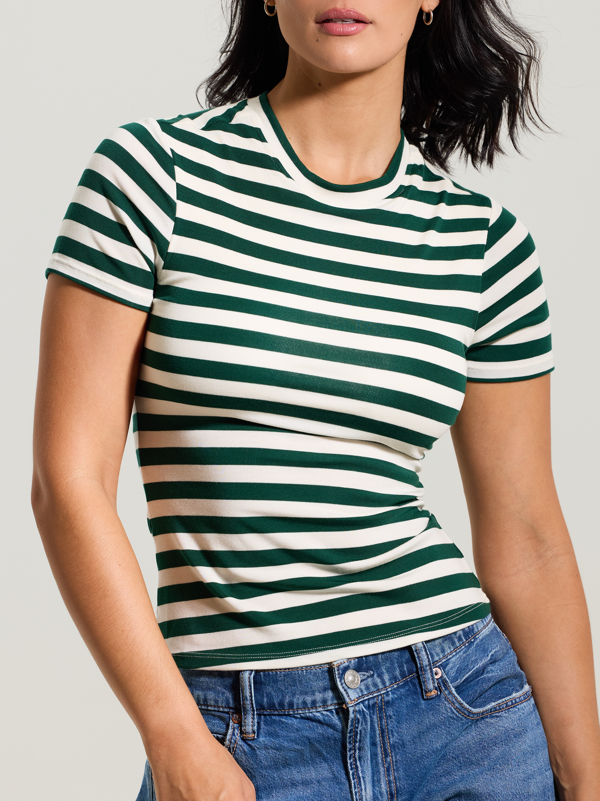 --Emerald & Cream