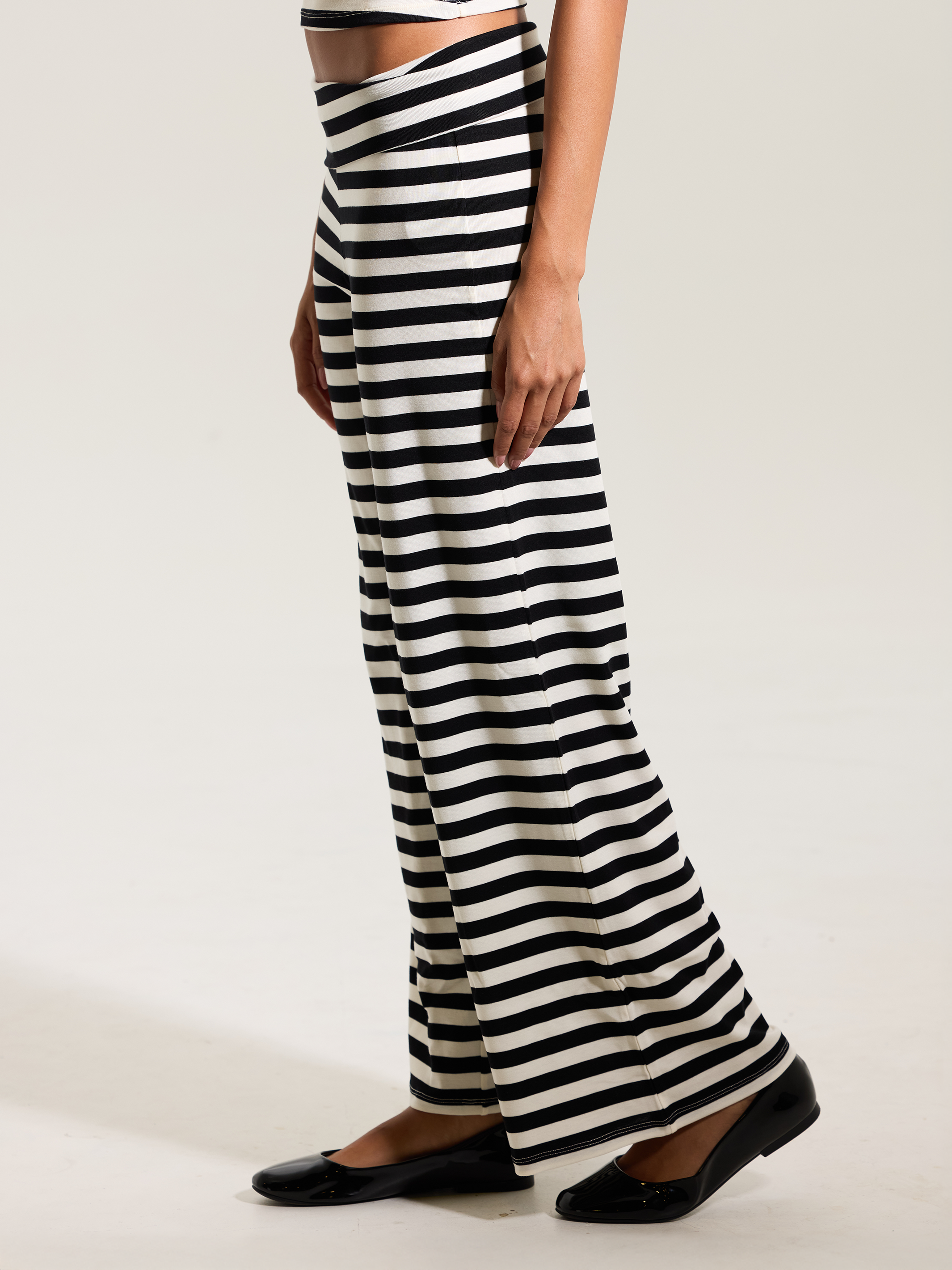 --Black and Cream Stripes
