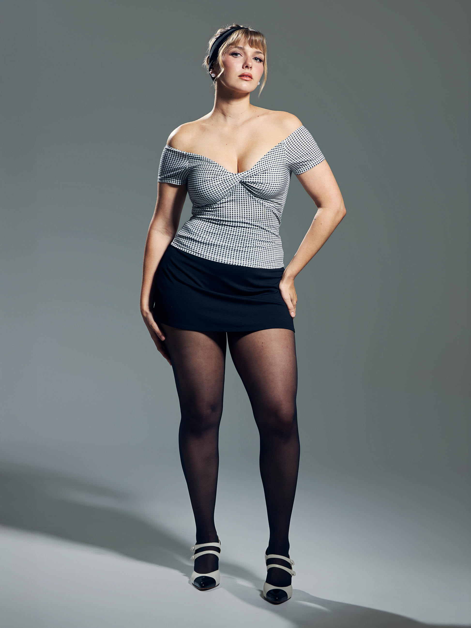 --Black and White Gingham