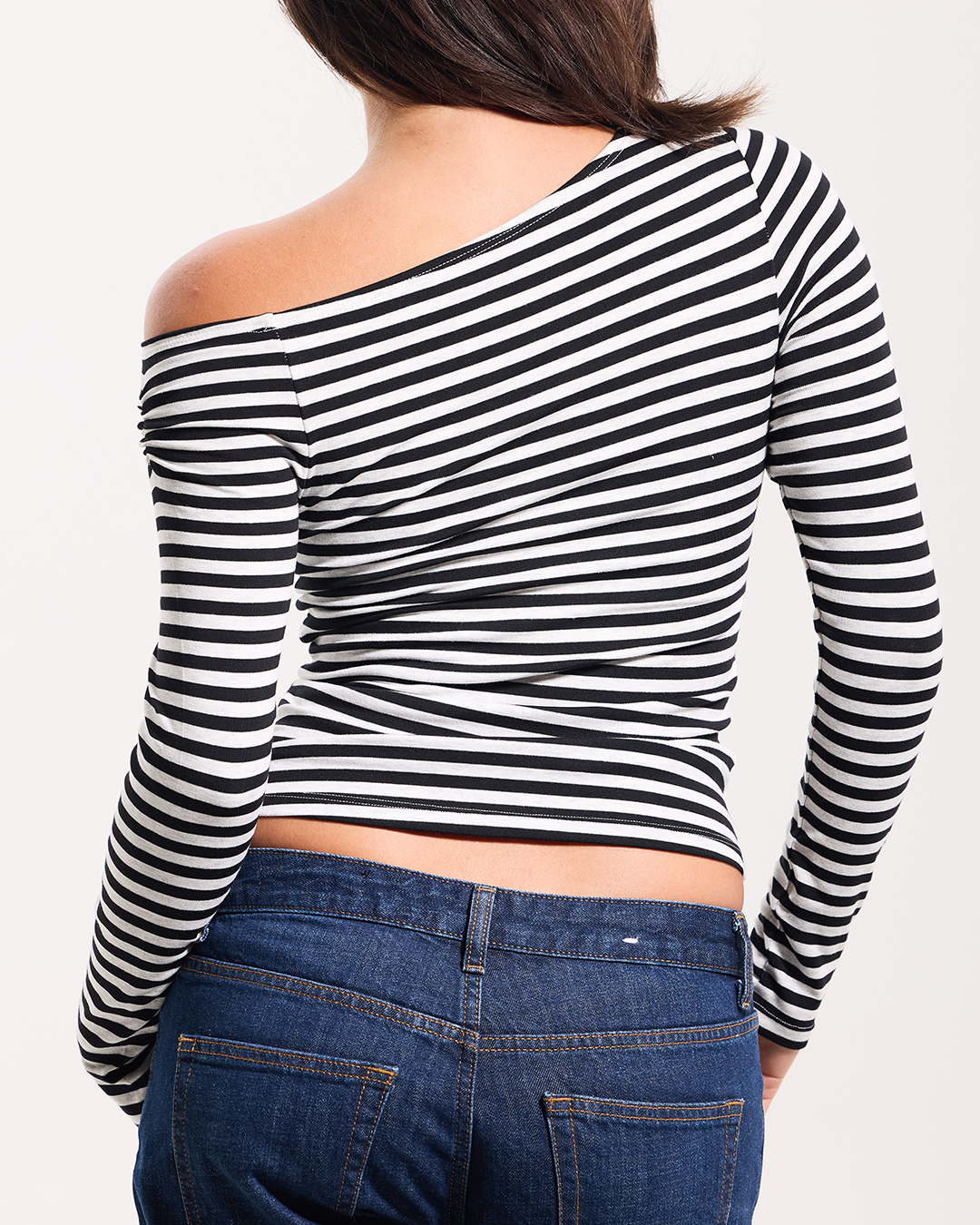 --Black and heather gray stripes