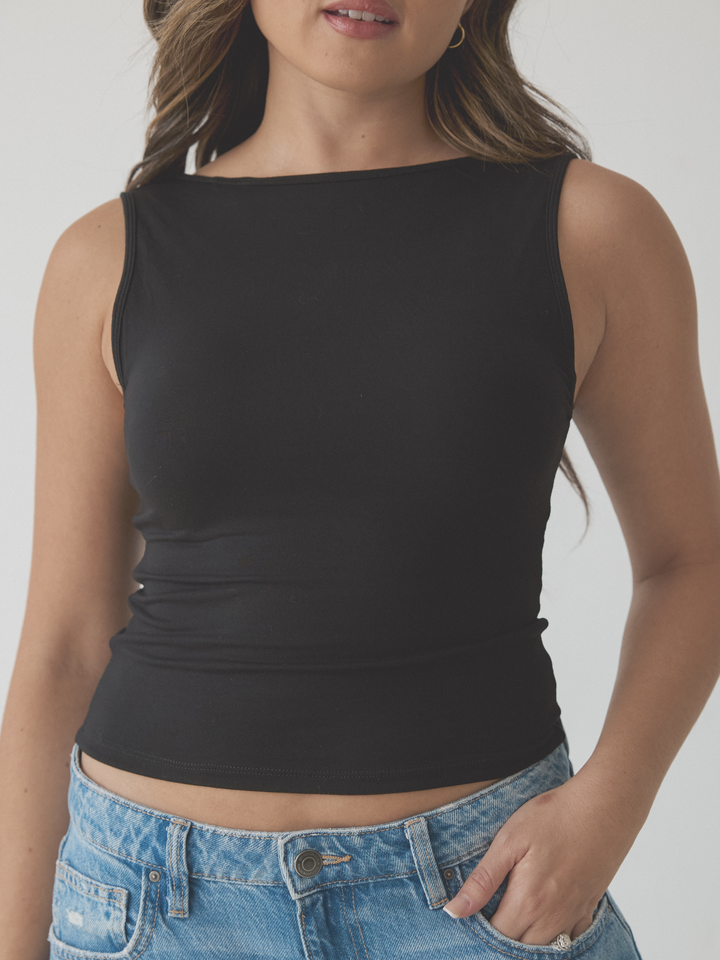 Solid Reversible Neckline Brami