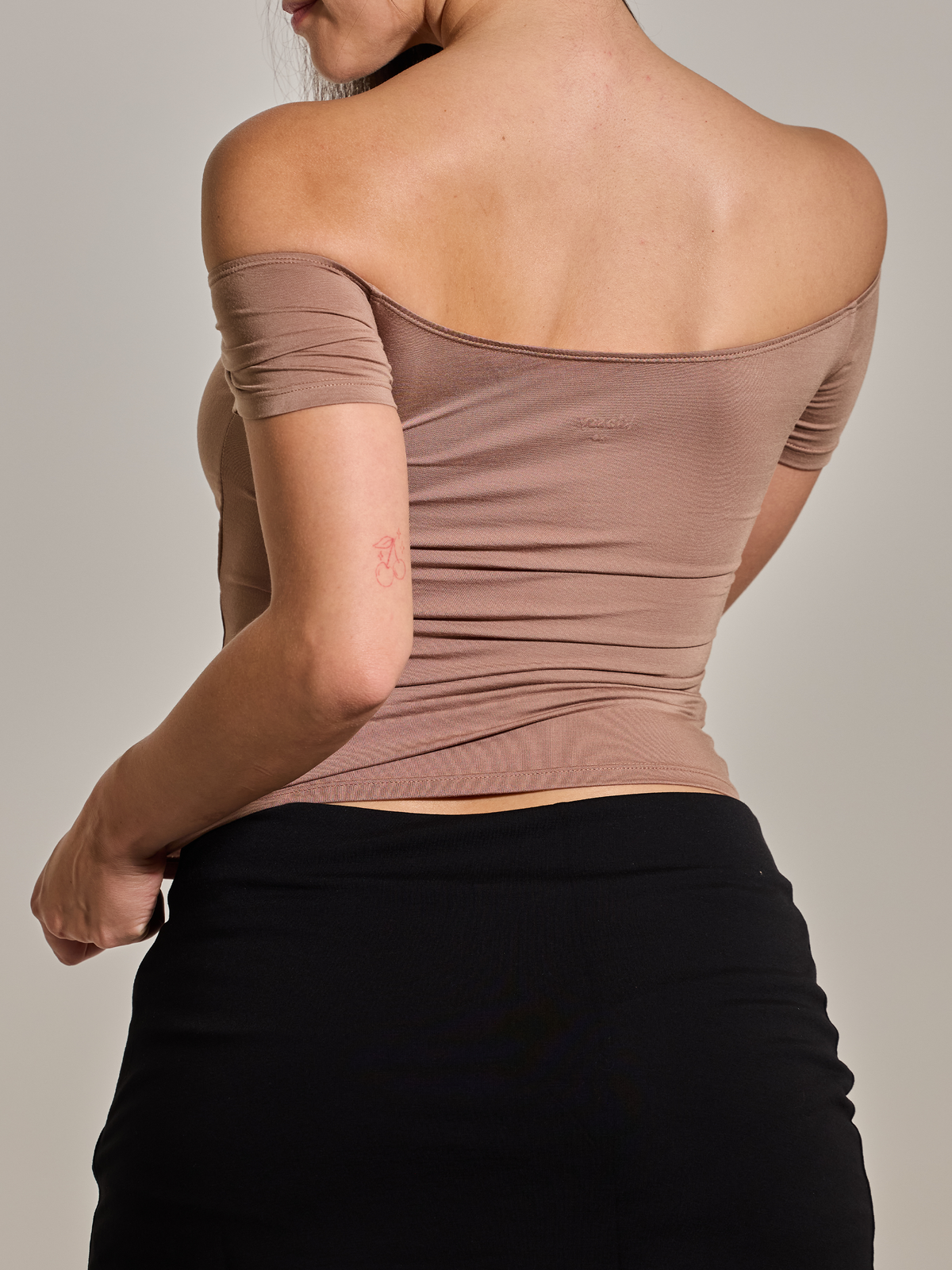 Twist Off The Shoulder Short Sleeve – Klassy Network