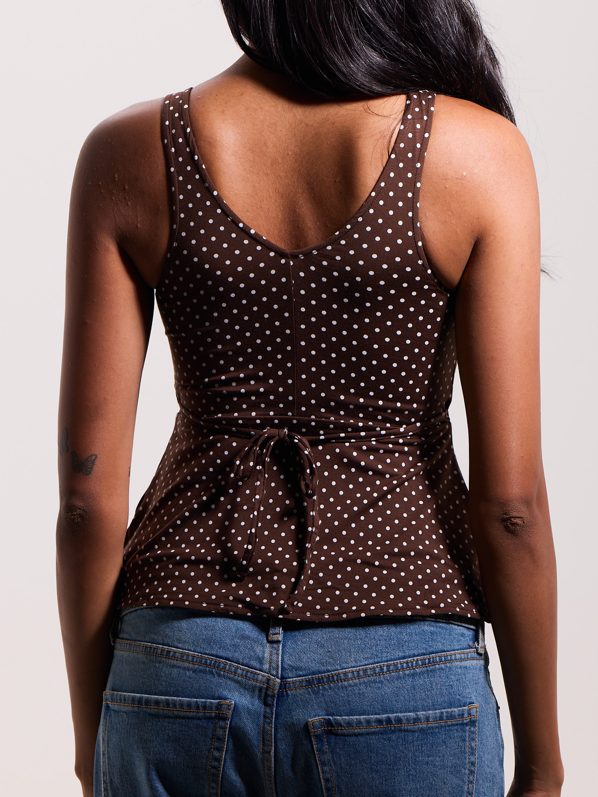 V-Neck Tank – Klassy Network