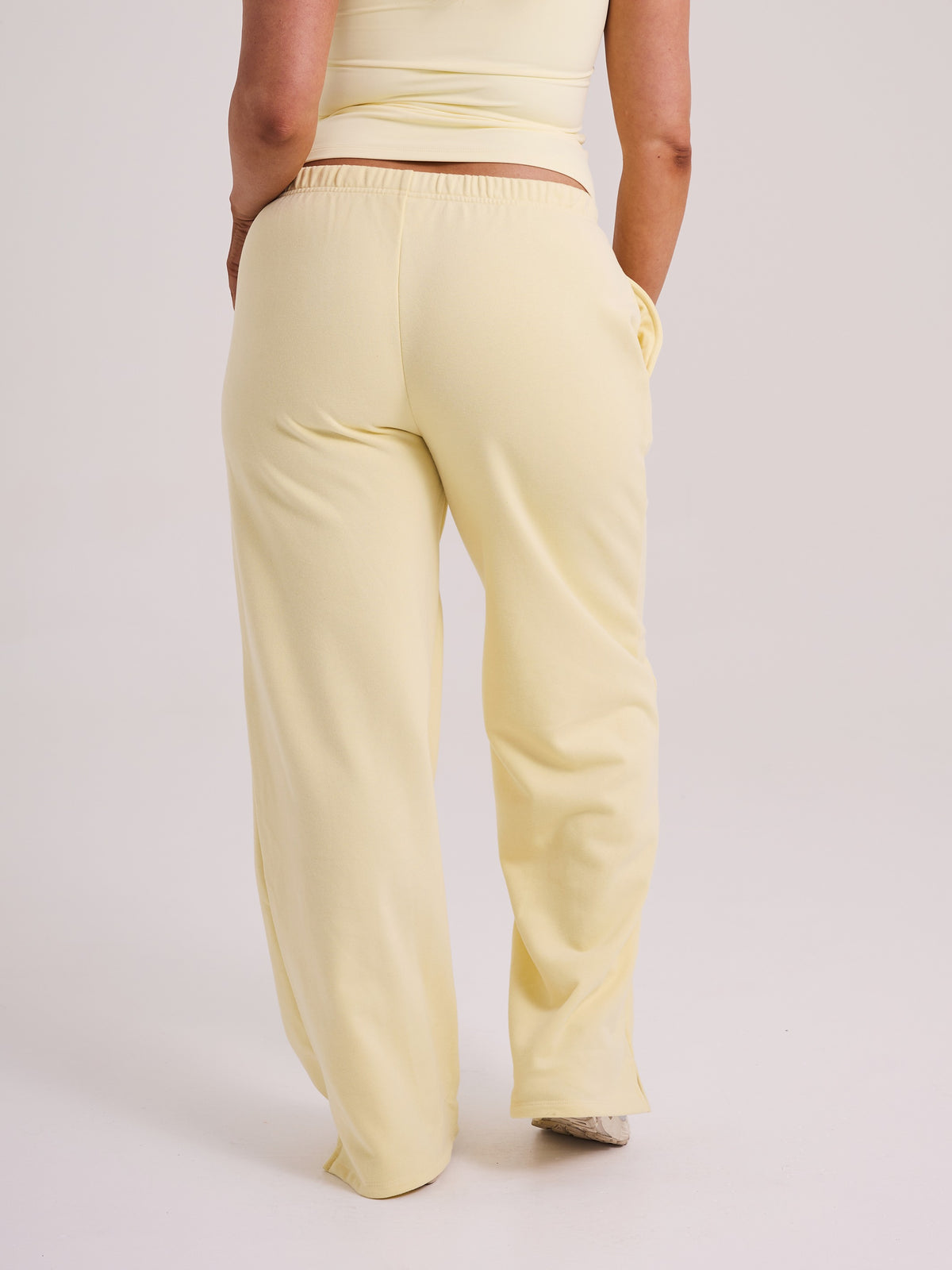 --Butter Yellow