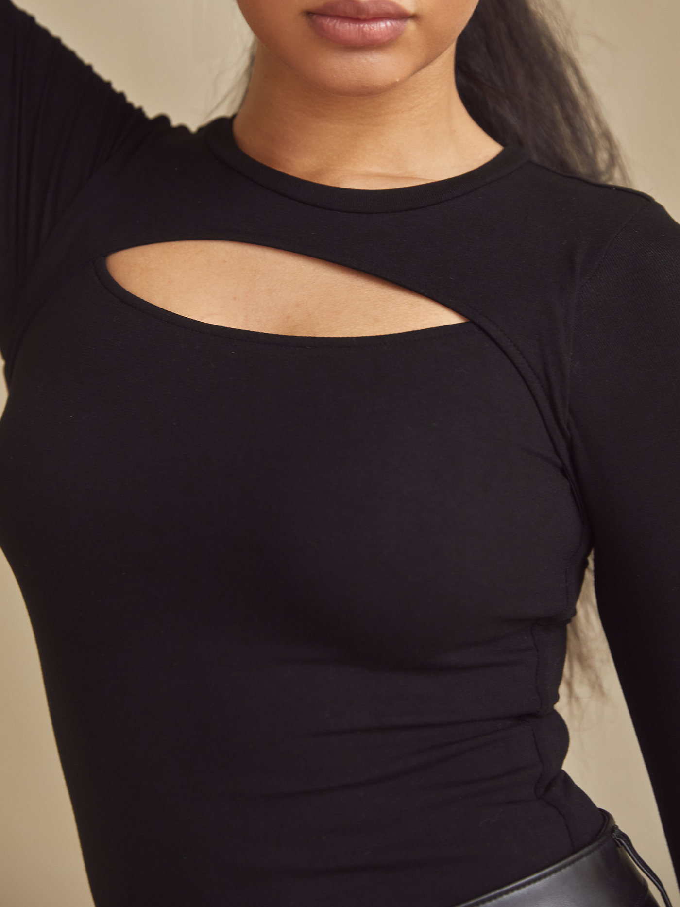 Klassy Network Women's Black Ribbed Long Sleeve Brami Pullover Shirt - XL -  Flying Ketchup